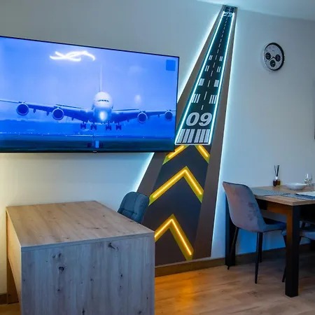 Aviator * 노비 타르그